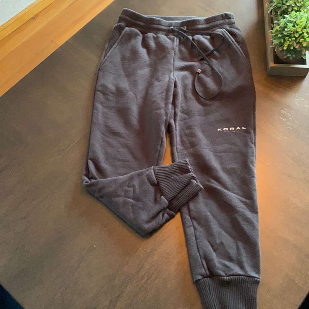 Koral Medium black Women’s joggers